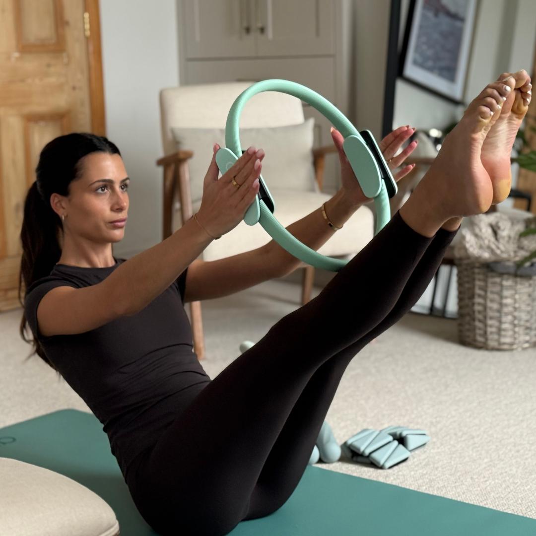 Fitness Trends 2026: How Women Are Redefining Home Workouts for a Smarter, Stronger Year