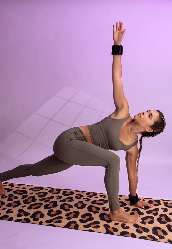 On the mat yoga online