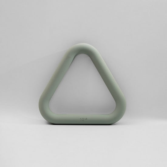 Peak strength weighted triangle 4.5kg sage green