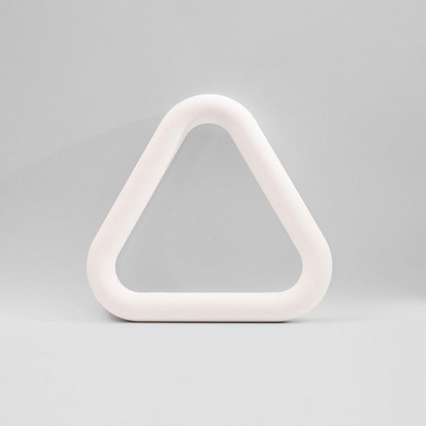 Peak strength weighted triangle 4.5kg white